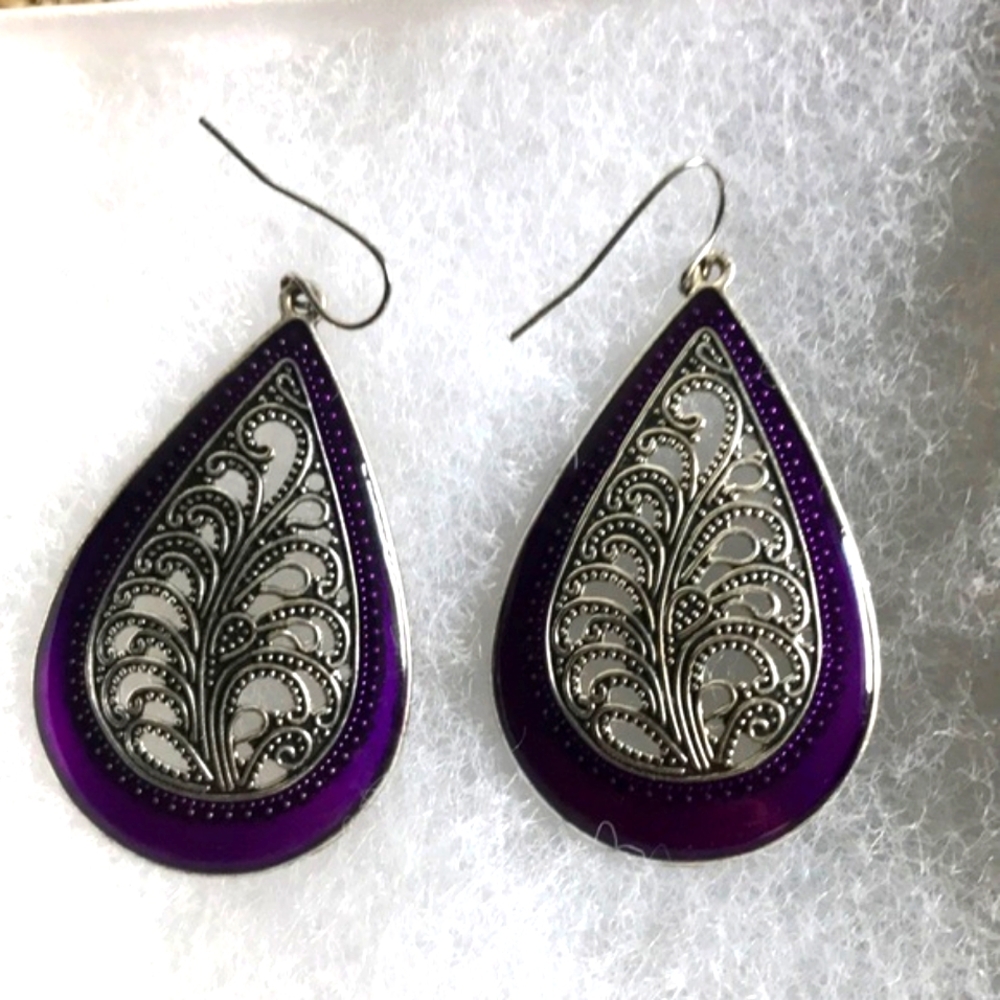 Purple Pierced earrings